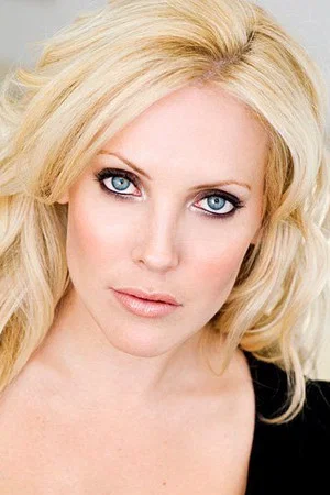 Photo of Mercedes McNab from the Latest Netflix gallery