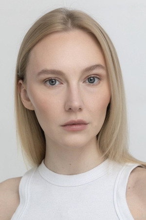 Photo of Alina Efremova from the Latest Netflix gallery
