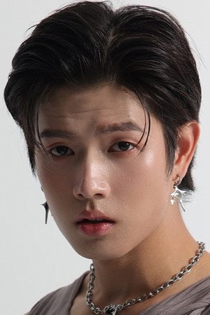 Photo of Chanokchon Boonmanawong from the Latest Netflix gallery