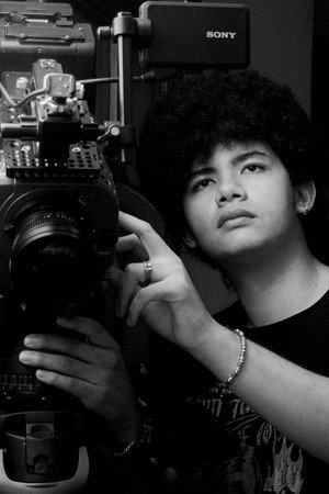Photo of Joan Castillo Grajales from the Latest Netflix gallery