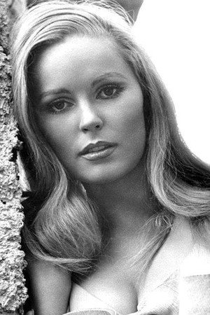 Veronica Carlson photo
