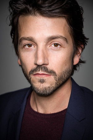 Diego Luna photo