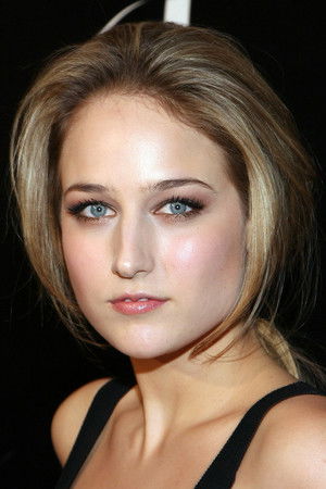 Leelee Sobieski photo