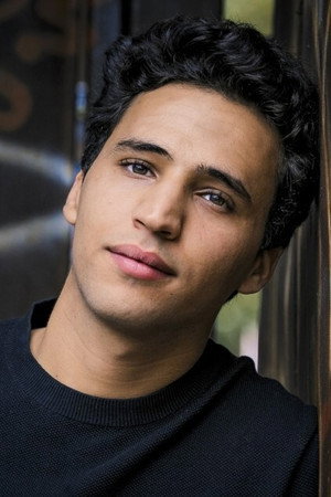 Photo of Mohamed Issa from the Latest Netflix gallery
