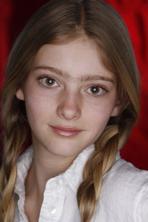 Willow Shields photo