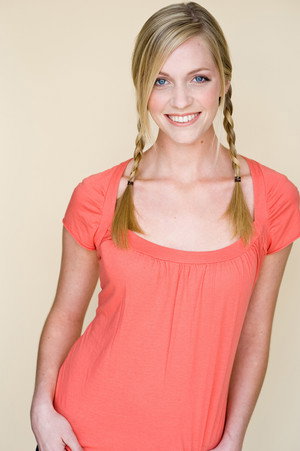 Photo of Molly O'Neill from the Latest Netflix gallery
