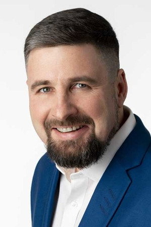Photo of Ilja Nartov from the Latest Netflix gallery