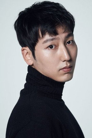 Photo of Park Doo-sik from the Latest Netflix gallery