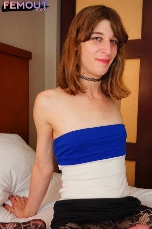 Photo of April Gillespie from the Latest Netflix gallery