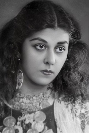 Photo of Lyalya Chyornaya from the Latest Netflix gallery