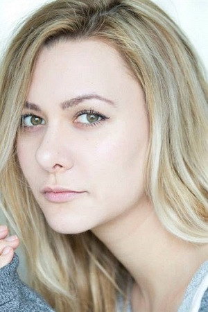 Photo of Adeline Rebeillard from the Latest Netflix gallery