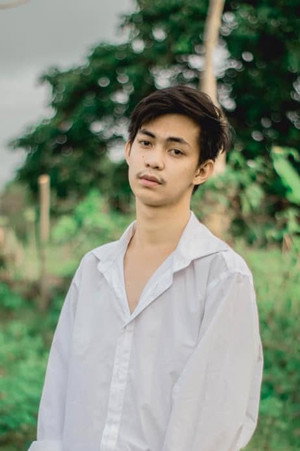 Photo of Raven Sivilla from the Latest Netflix gallery