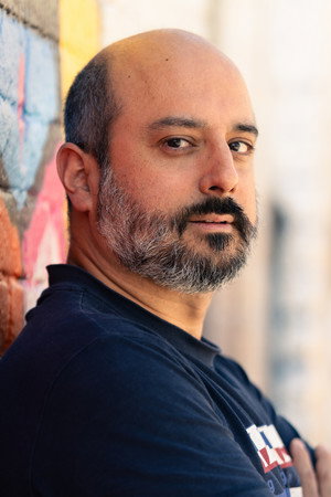 Photo of Manuel Santiago Renken from the Latest Netflix gallery