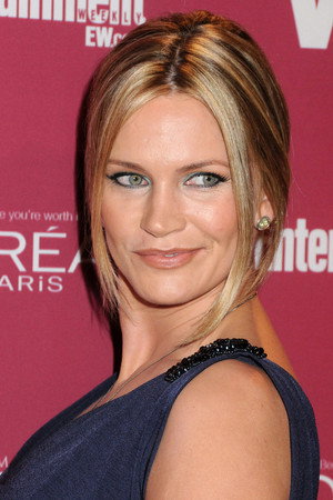 Natasha Henstridge photo