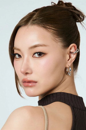 Photo of Prariyapit Yu from the Latest Netflix gallery
