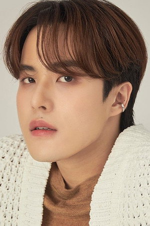 Allan Asawasuebsakul photo