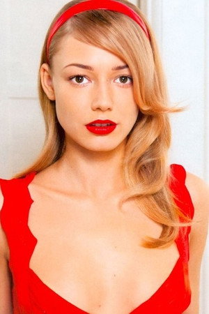 Oksana Akinshina photo