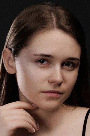 Photo of Alena Moiseeva from the Latest Netflix gallery