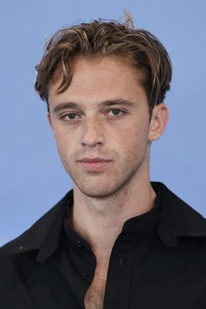 Benjamin Voisin photo