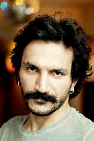 İnanç Konukçu photo