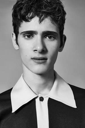 Photo of Bernat Roqué from the Latest Netflix gallery