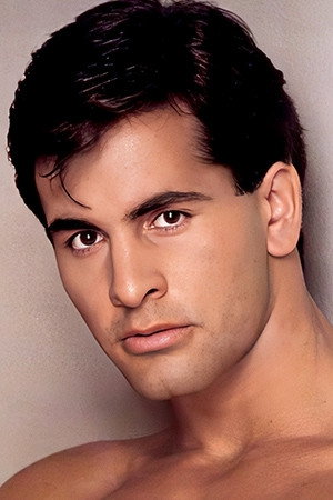 Photo of Talon Valenti from the Latest Netflix gallery