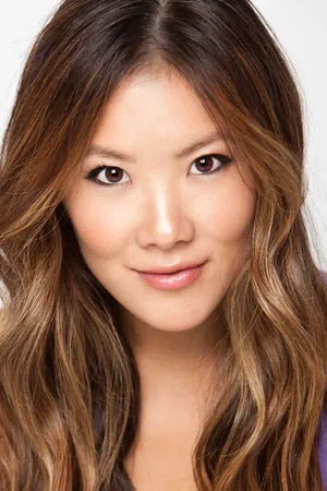 Ally Maki photo