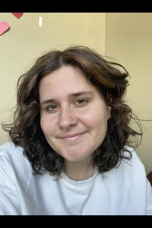 Photo of Grace Bellino from the Latest Netflix gallery