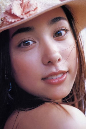 Kazue Fukiishi photo