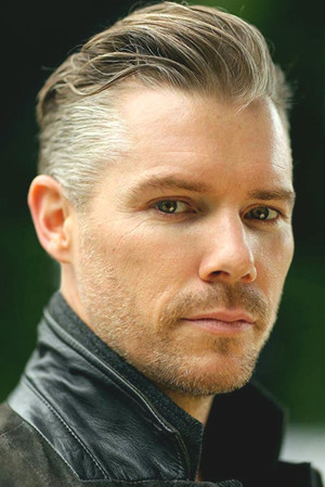 Photo of Josh Cowdery from the Latest Netflix gallery