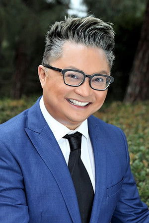 Alec Mapa photo