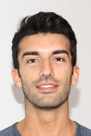 Justin Baldoni photo