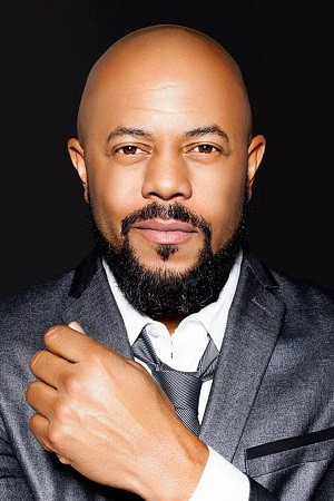 Rockmond Dunbar photo