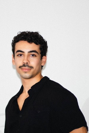 Photo of Pedro Linguitte from the Latest Netflix gallery