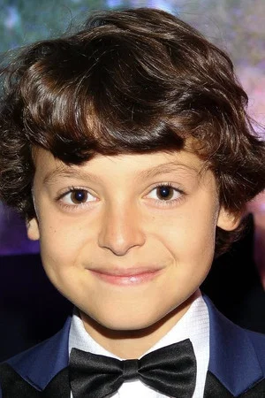 Photo of Mauricio Alemañy from the Latest Netflix gallery