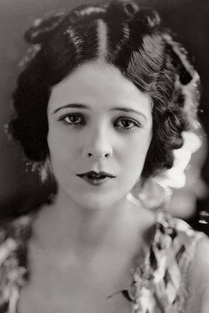 Photo of Mona Maris from the Latest Netflix gallery