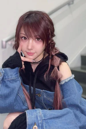 Photo of Reina Tanaka from the Latest Netflix gallery
