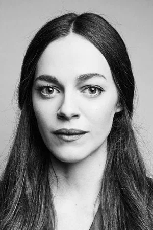 Photo of Hailey Benton Gates from the Latest Netflix gallery