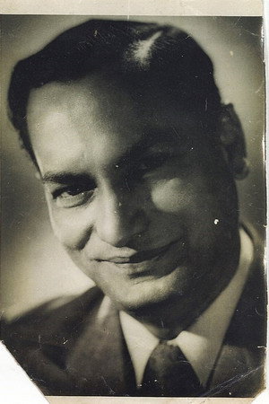 Photo of Hemen Gupta from the Latest Netflix gallery