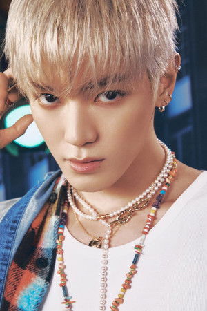 Taeyong photo