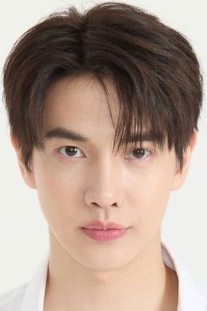 Ratchata Pichetshote photo