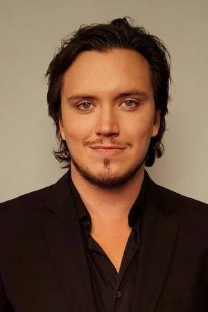 Photo of Jonathan Sand from the Latest Netflix gallery