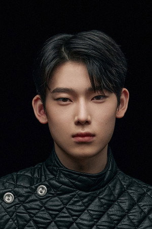 Photo of Sunoo from the Latest Netflix gallery