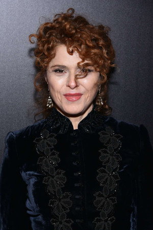 Bernadette Peters photo