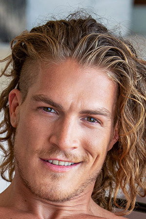 Photo of Kosta Viking from the Latest Netflix gallery