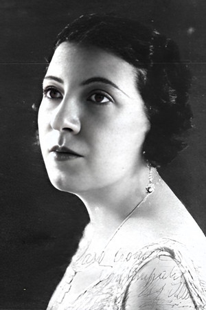 Photo of Eloísa Muro from the Latest Netflix gallery