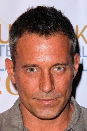 Johnny Messner photo