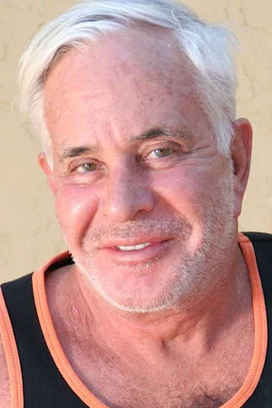 Photo of Steve Lucas from the Latest Netflix gallery