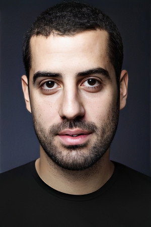 Photo of Ali Yoğurtçuoğlu from the Latest Netflix gallery