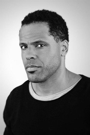 Photo of David Lenneman from the Latest Netflix gallery